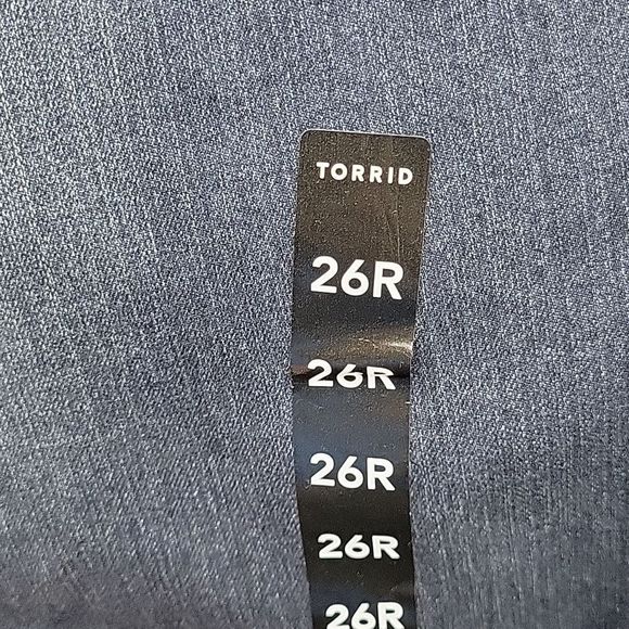 NEW Torrid Denim Jeggings Stretch Jeans - Picture 5 of 6